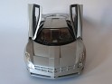 1:18 Hot Wheels Cadillac Cien 2002 Silver. Uploaded by Rajas_85